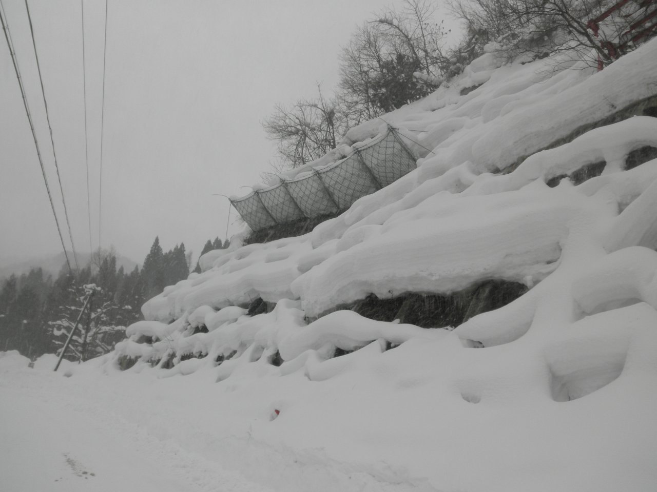小面谷笹目線県単道路防雪対策工事