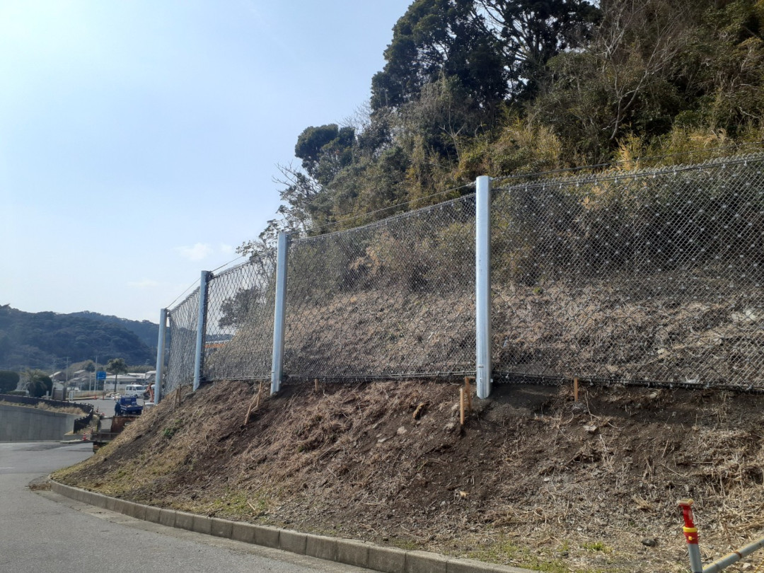 千葉県立鴨川青少年自然の家落石防護柵工事