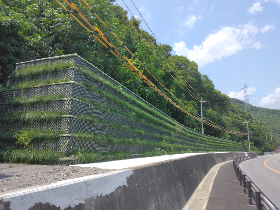 (主)宍粟新宮線道路防災工事