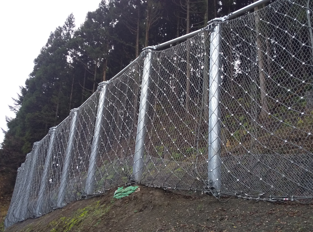 中村急傾斜地崩壊対策工事(明許)