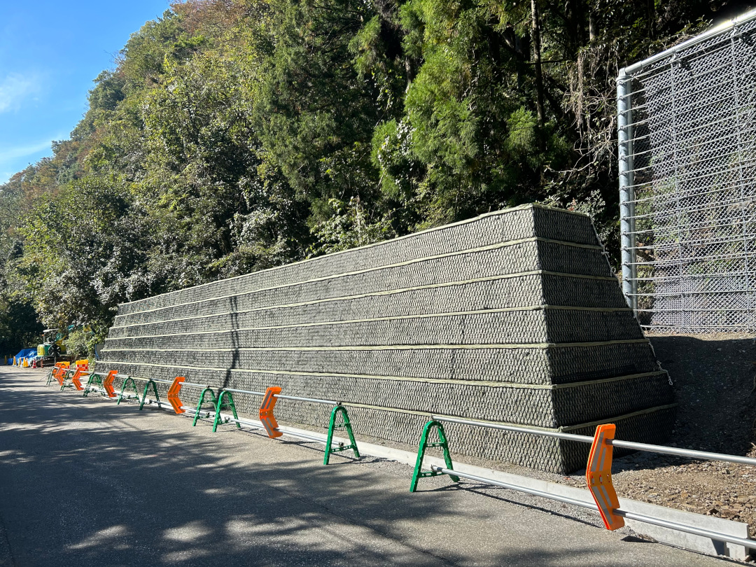 令和4年度第S509-3号多賀醒井線補助道路整備工事(屏風工区)