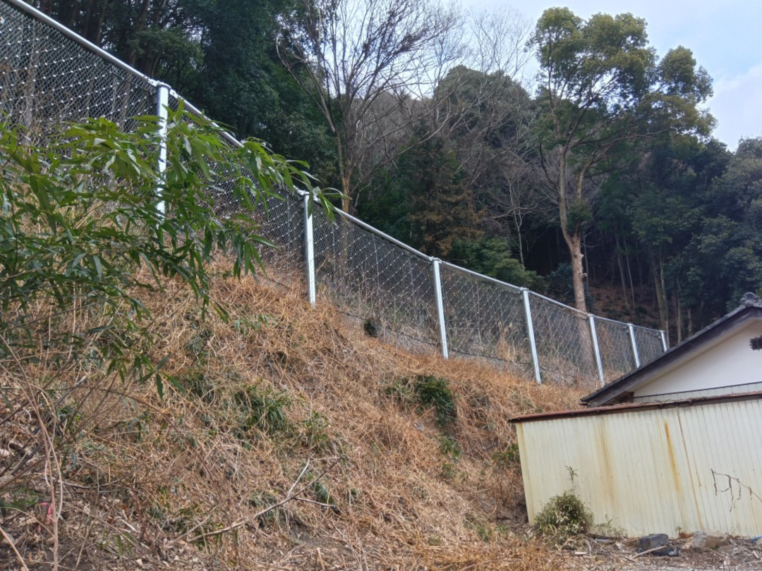 崩壊土砂防護柵工事神谷その1(補助砂防)